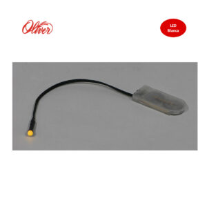 Miniluz led blanca a pilas Oliver